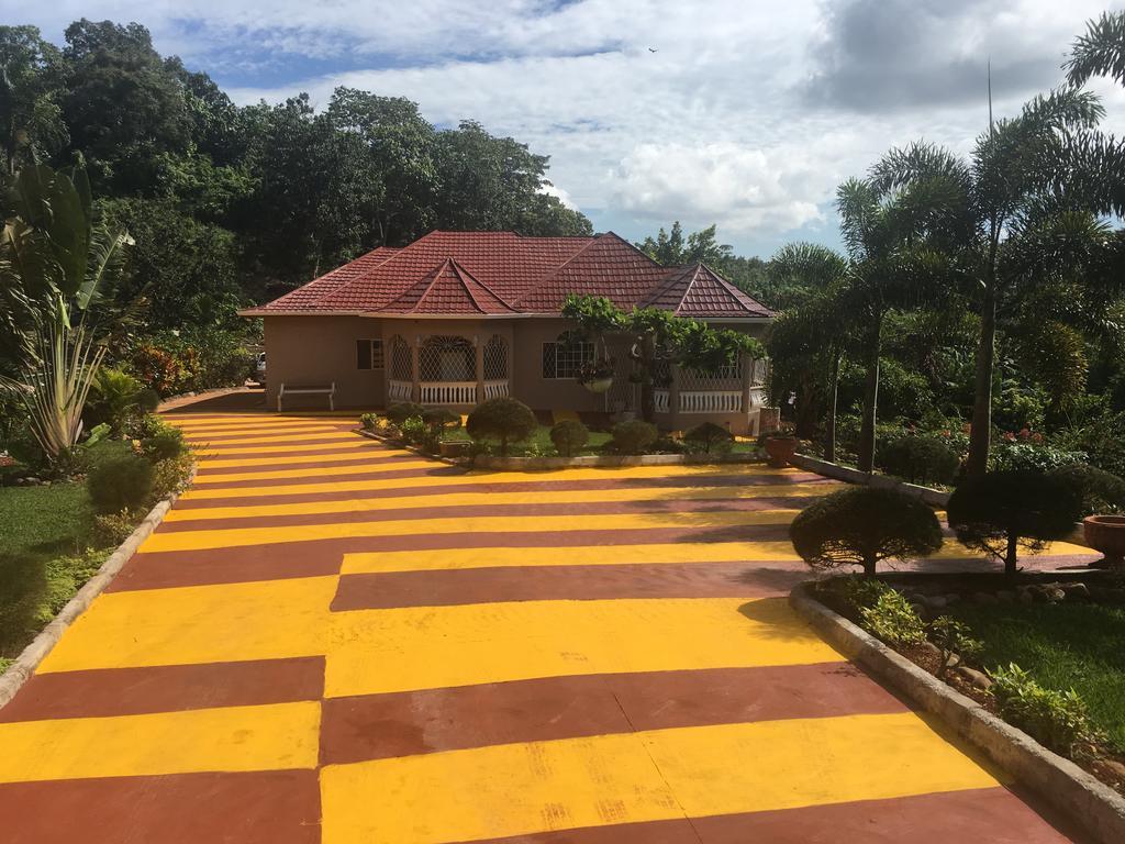 Villa Cliffe Ranch Mandeville Exterior foto